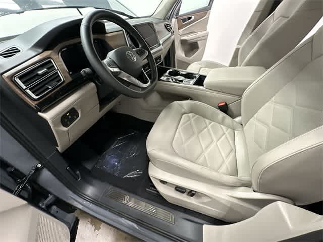 Thumbnail: 2026 Volkswagen Atlas - 16