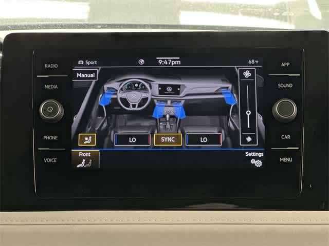 Thumbnail: 2025 Volkswagen Taos - 15