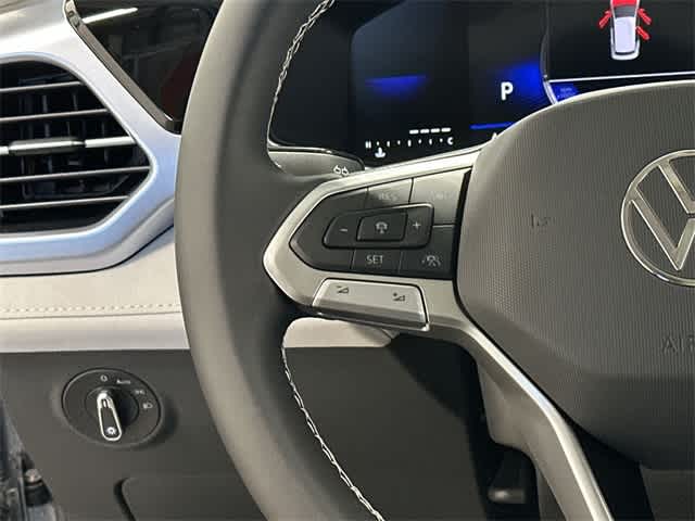 Thumbnail: 2025 Volkswagen Taos - 9