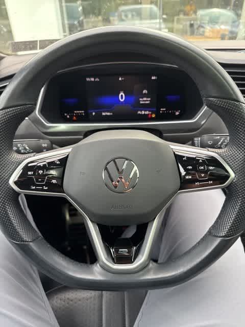 Thumbnail: 2022 Volkswagen Tiguan - 13