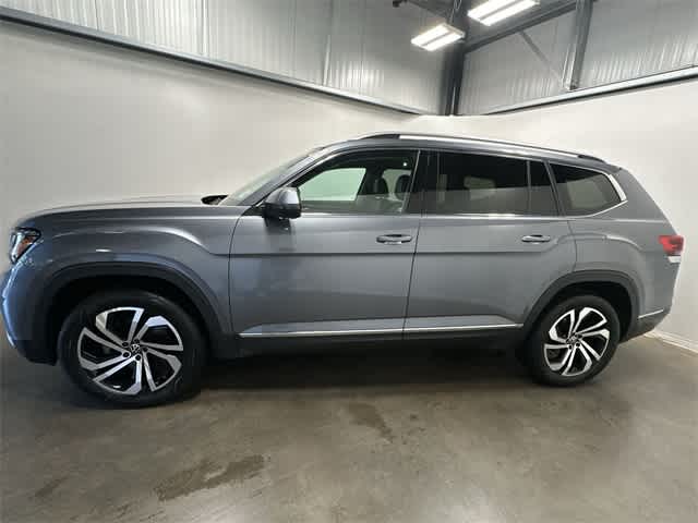 Certified 2021 Volkswagen Atlas SEL Premium with VIN 1V2TP2CA8MC550526 for sale in Moon Township, PA