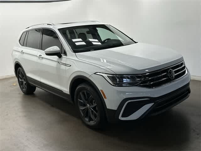 Thumbnail: 2022 Volkswagen Tiguan - 31