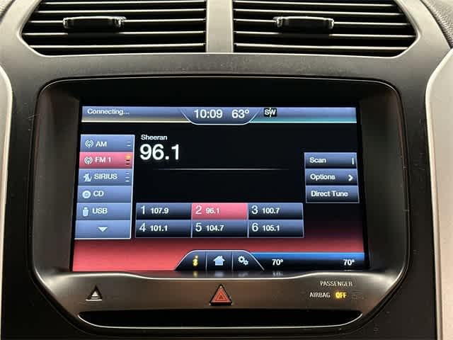 Thumbnail: 2015 Ford Explorer - 11