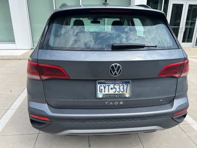 Thumbnail: 2022 Volkswagen Taos - 4
