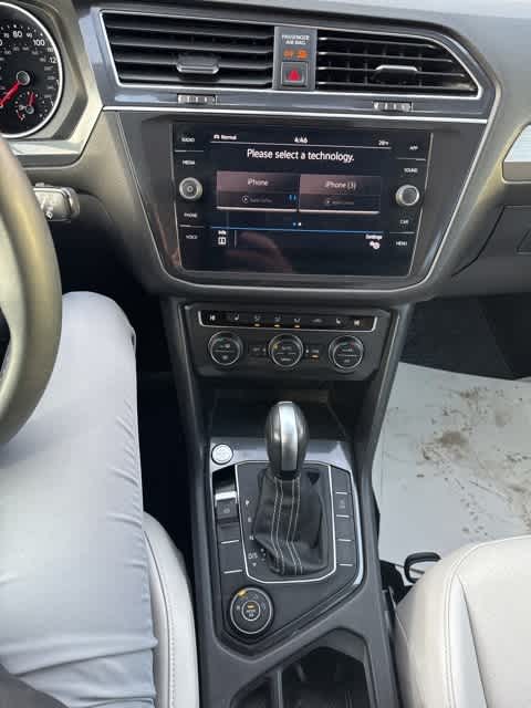 Thumbnail: 2021 Volkswagen Tiguan - 22