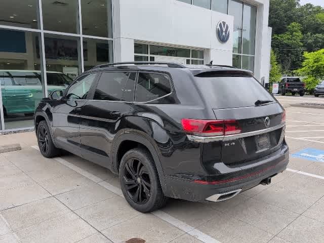 2022 Volkswagen Atlas SE 3