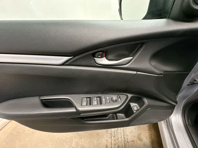 Thumbnail: 2019 Honda Civic - 17