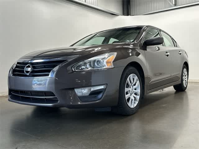 Thumbnail: 2014 Nissan Altima - 26