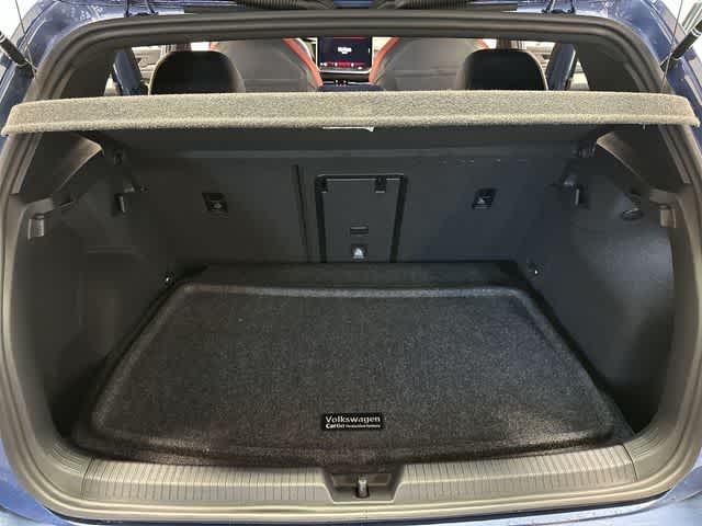 Thumbnail: 2026 Volkswagen Golf - 24