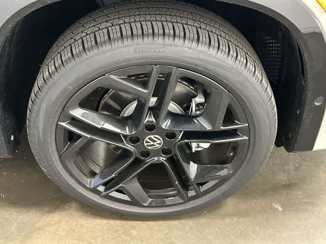 Thumbnail: 2026 Volkswagen Tiguan - 5