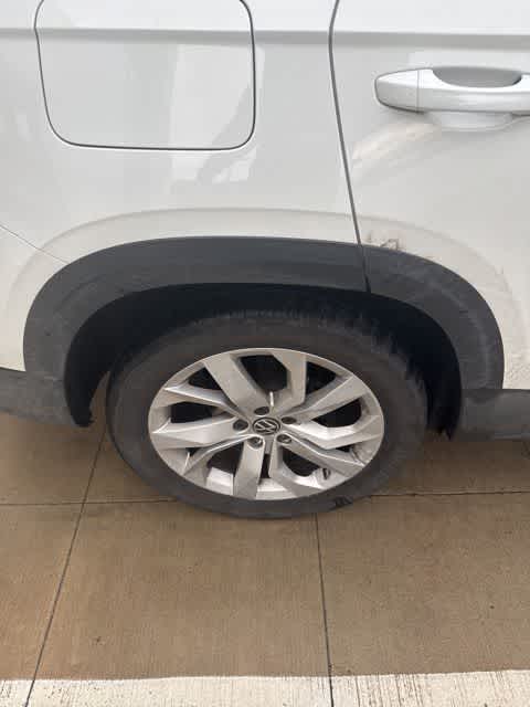 Thumbnail: 2023 Volkswagen Taos - 5