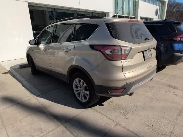 Thumbnail: 2017 Ford Escape - 3