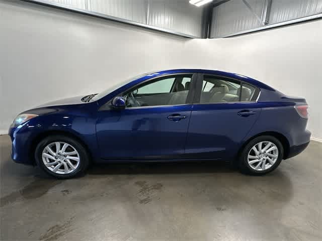 Used 2012 Mazda MAZDA3 i Touring with VIN JM1BL1V85C1541550 for sale in Moon Township, PA