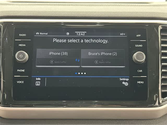 Thumbnail: 2023 Volkswagen Atlas - 13