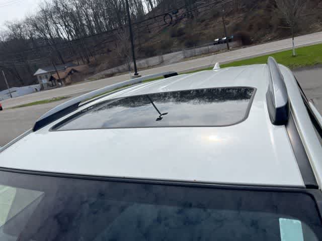 Thumbnail: 2018 Toyota RAV4 - 20