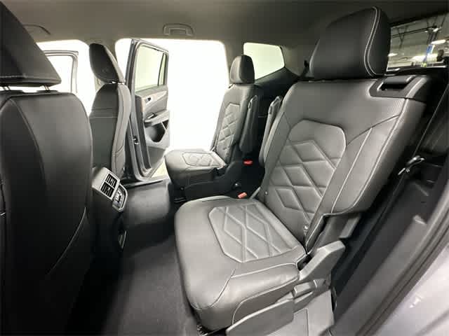 Thumbnail: 2026 Volkswagen Atlas - 17