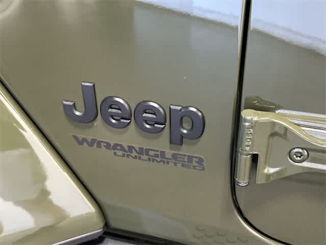 Thumbnail: 2021 Jeep Wrangler - 29