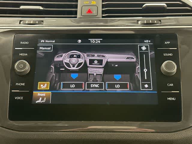 Thumbnail: 2023 Volkswagen Tiguan - 14