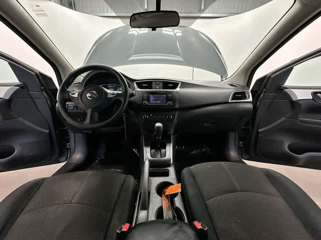 Thumbnail: 2018 Nissan Sentra - 17