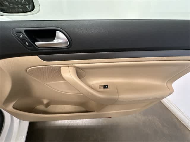 Thumbnail: 2009 Volkswagen Jetta - 18