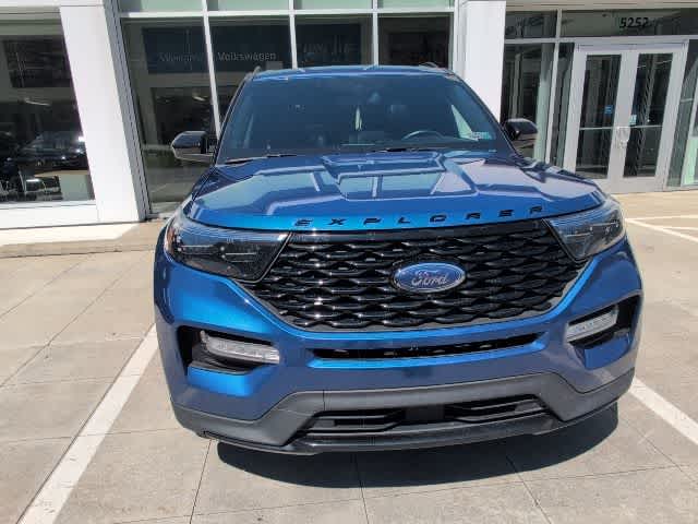 Thumbnail: 2022 Ford Explorer - 8
