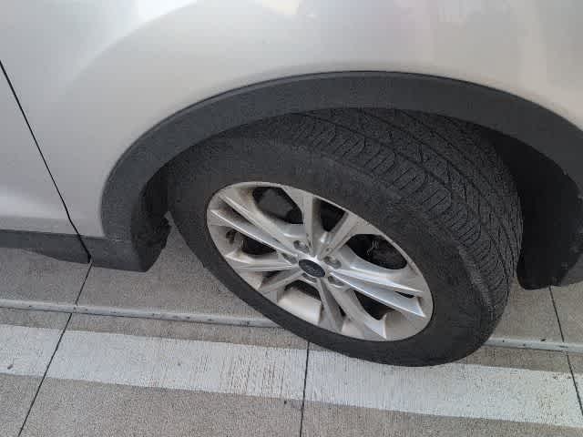 Thumbnail: 2019 Ford Escape - 7