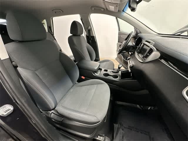 2019 Kia Sorento LX 20