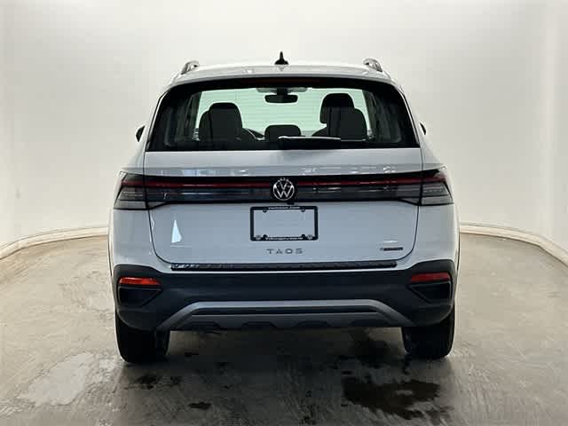 Thumbnail: 2025 Volkswagen Taos - 4