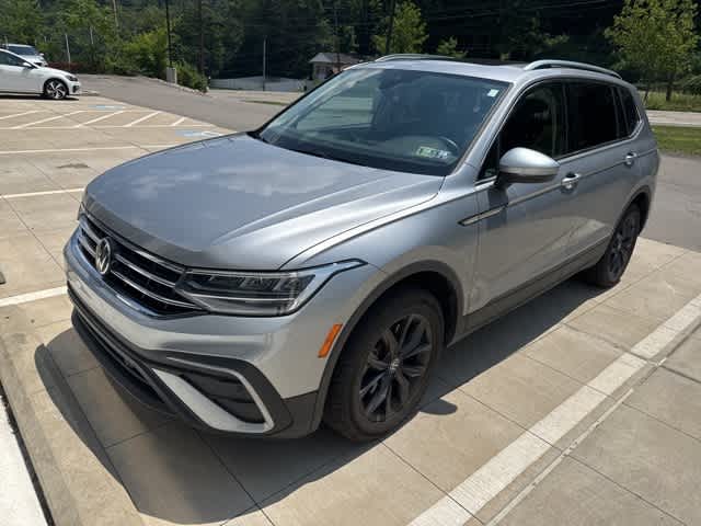 Thumbnail: 2022 Volkswagen Tiguan - 1