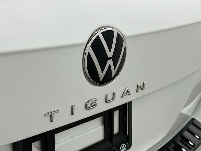 Thumbnail: 2023 Volkswagen Tiguan - 27