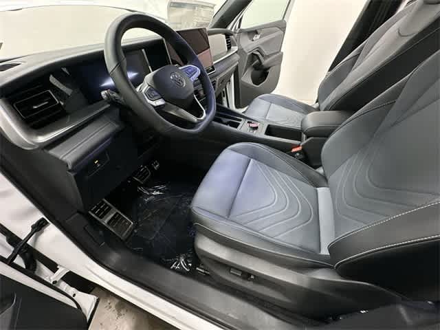 Thumbnail: 2026 Volkswagen Tiguan - 16