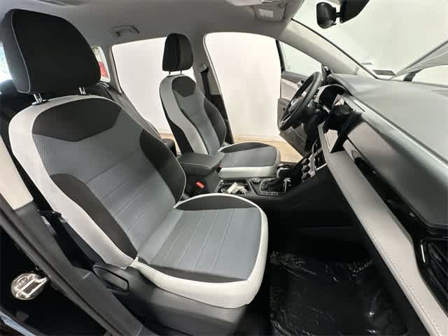 Thumbnail: 2025 Volkswagen Taos - 20