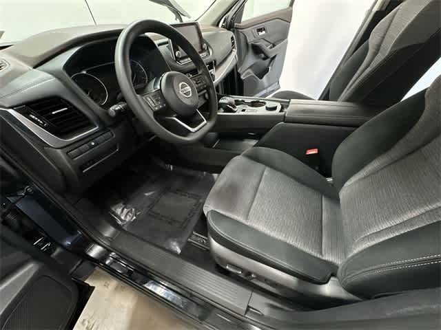 2021 Nissan Rogue SV 15