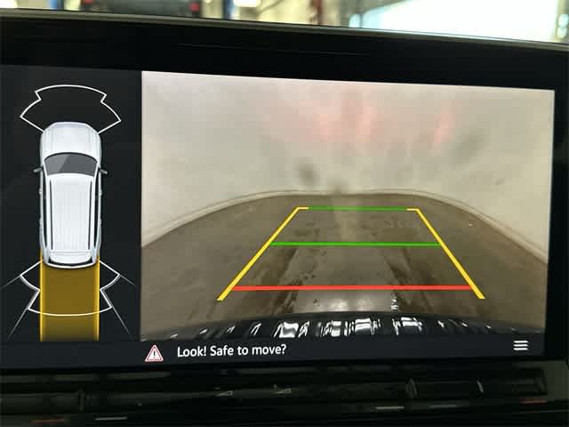 Thumbnail: 2026 Volkswagen Atlas - 14