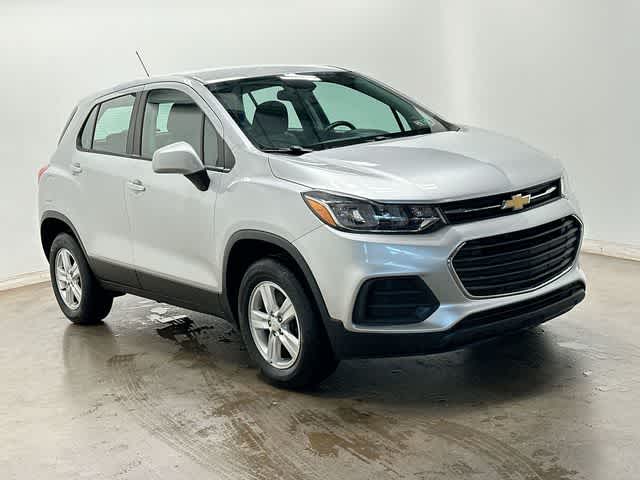 Thumbnail: 2017 Chevrolet Trax - 28