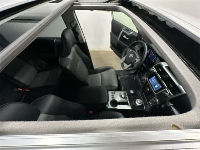 2019 Toyota 4Runner SR5 6