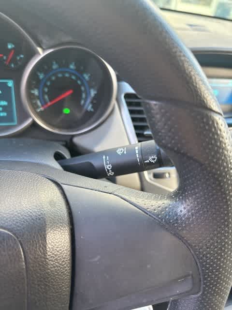 Thumbnail: 2011 Chevrolet Cruze - 15