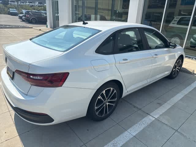 Thumbnail: 2023 Volkswagen Jetta - 6
