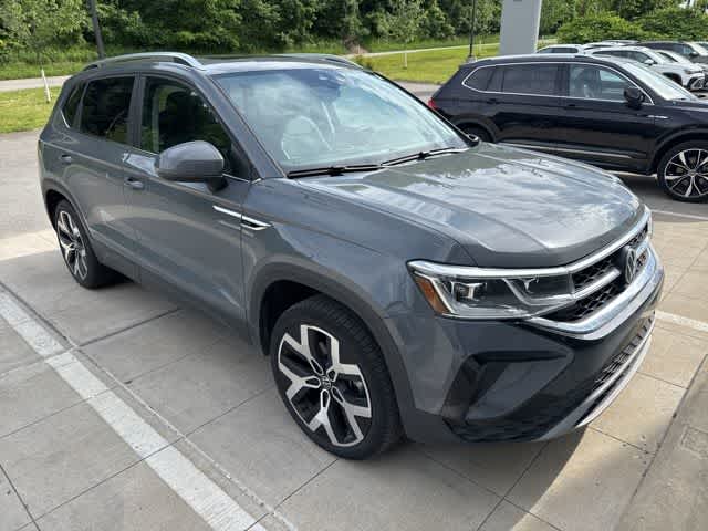 Thumbnail: 2023 Volkswagen Taos - 3