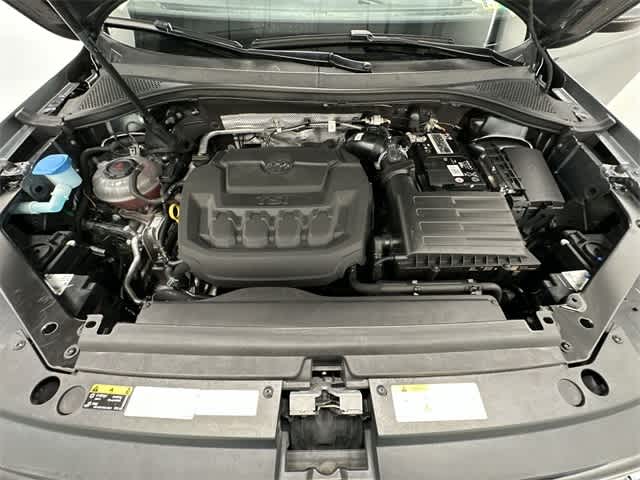 Thumbnail: 2022 Volkswagen Tiguan - 27