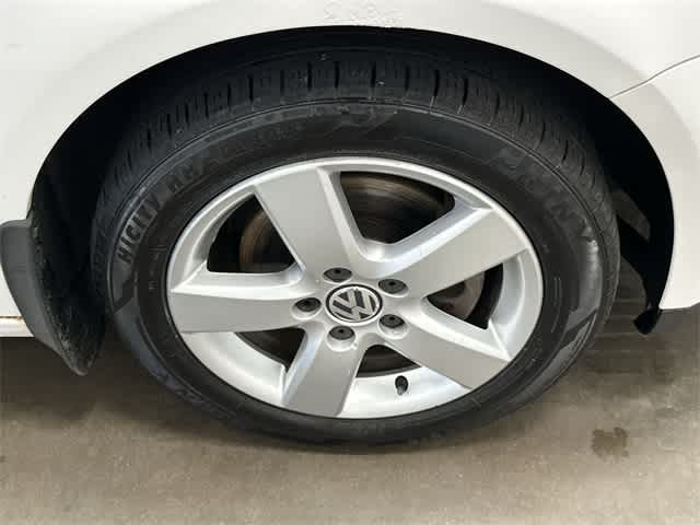Thumbnail: 2009 Volkswagen Jetta - 5