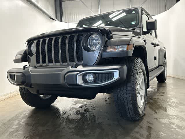 Thumbnail: 2022 Jeep Gladiator - 29
