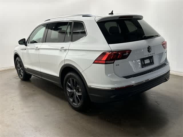 Thumbnail: 2022 Volkswagen Tiguan - 32