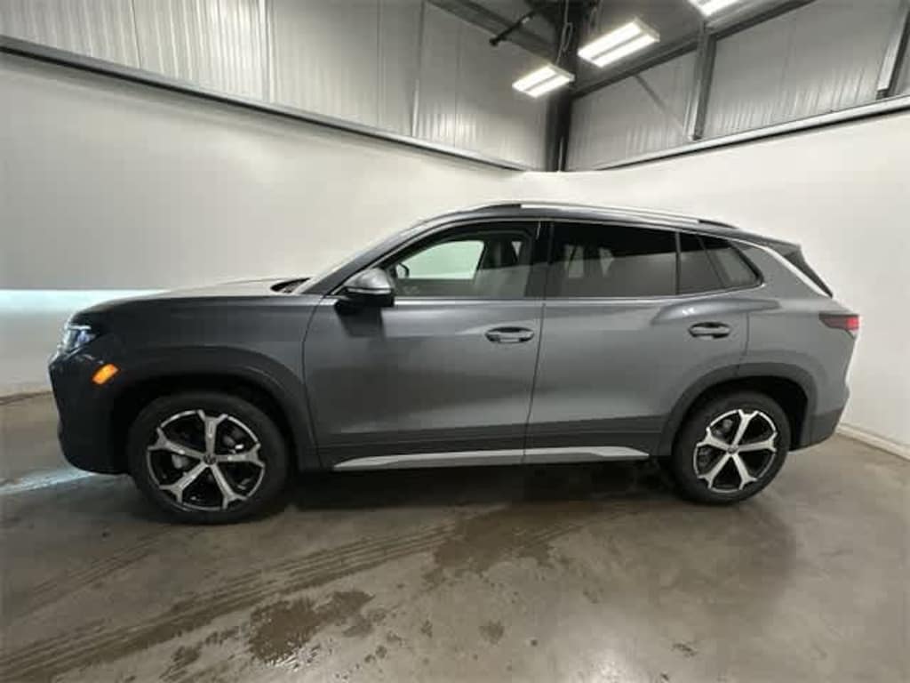 New 2026 Volkswagen Tiguan 2.0T SE SUV