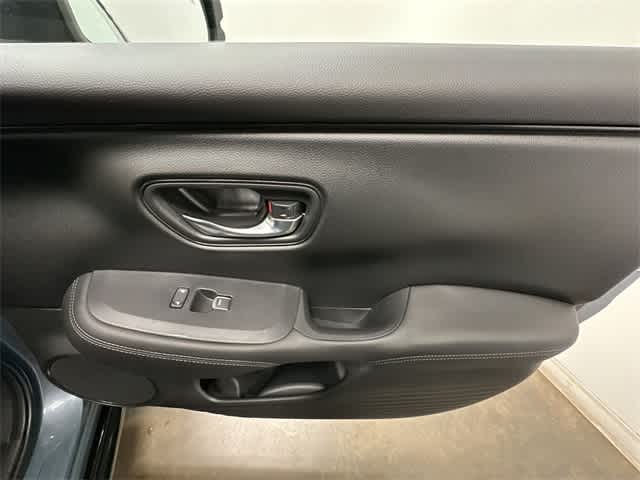 Thumbnail: 2023 Honda HR-V - 23