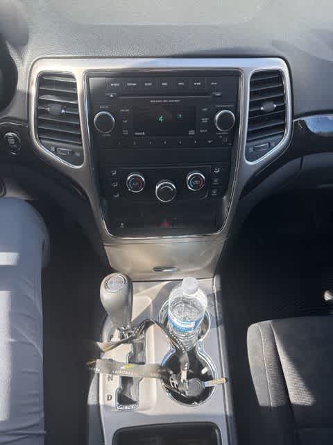 Thumbnail: 2012 Jeep Grand Cherokee - 21