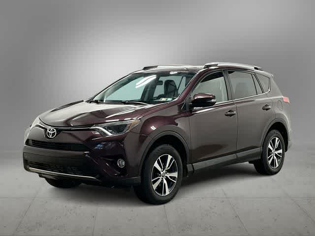 Thumbnail: 2016 Toyota RAV4 - 1