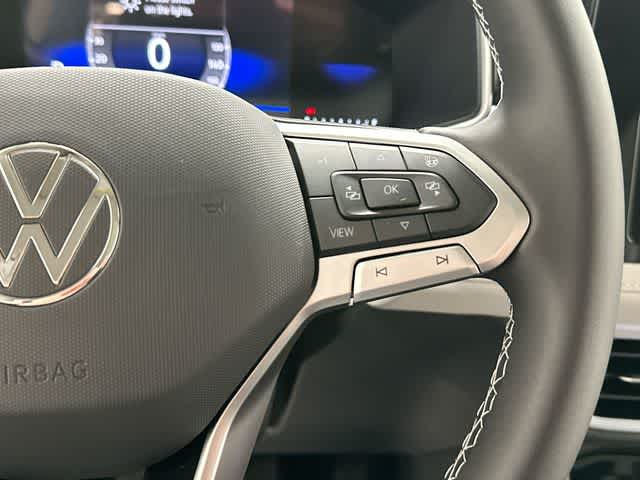 Thumbnail: 2026 Volkswagen Taos - 10