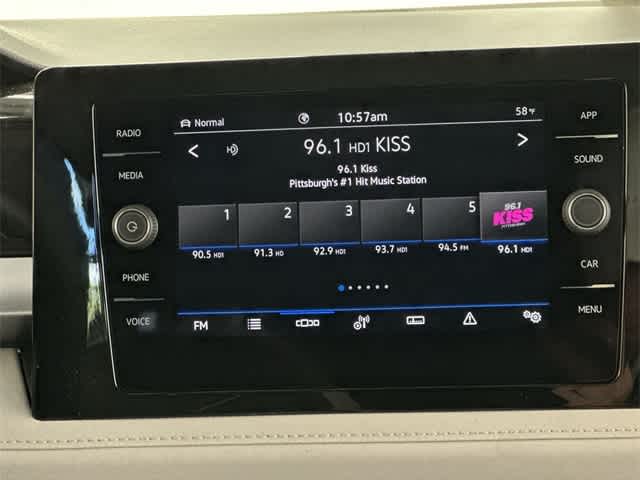 Thumbnail: 2025 Volkswagen Taos - 12