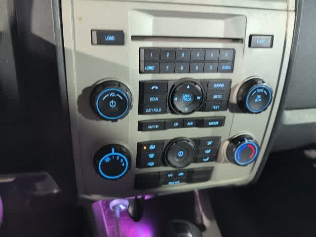 Thumbnail: 2010 Ford Escape - 18